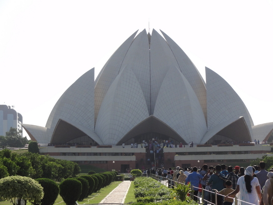 The Ba'hai Lotus Temple