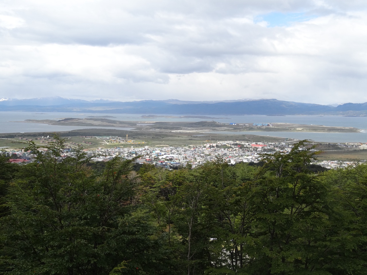 The Airport and Ushuaia