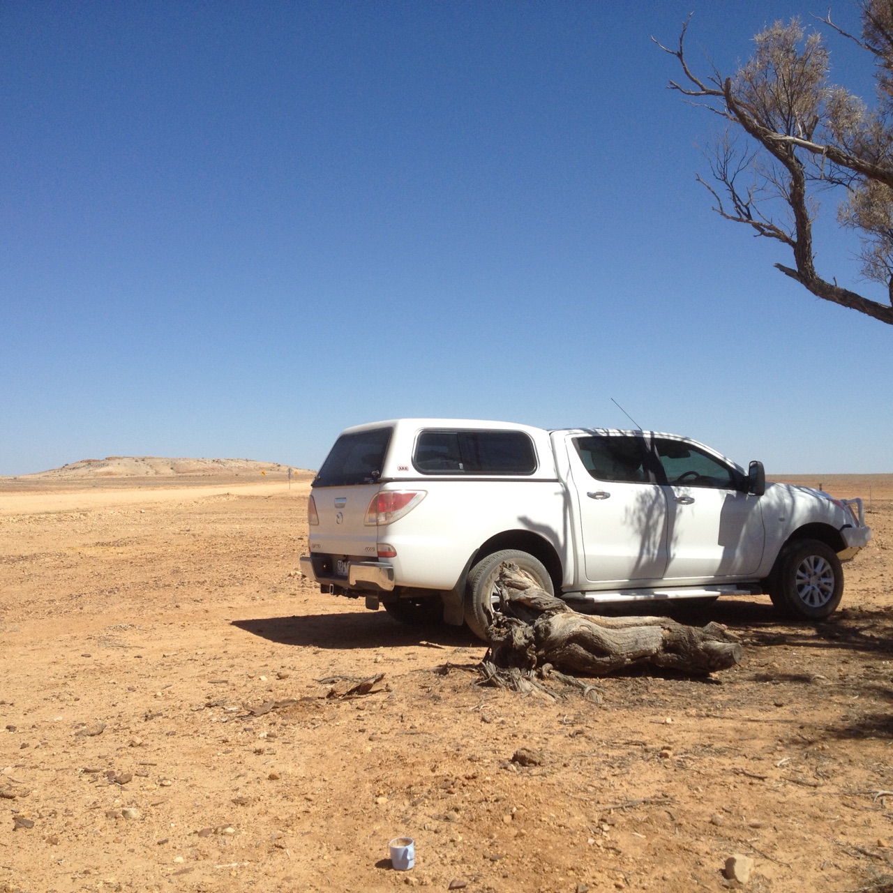 Morning tea somewhere near Birdsville