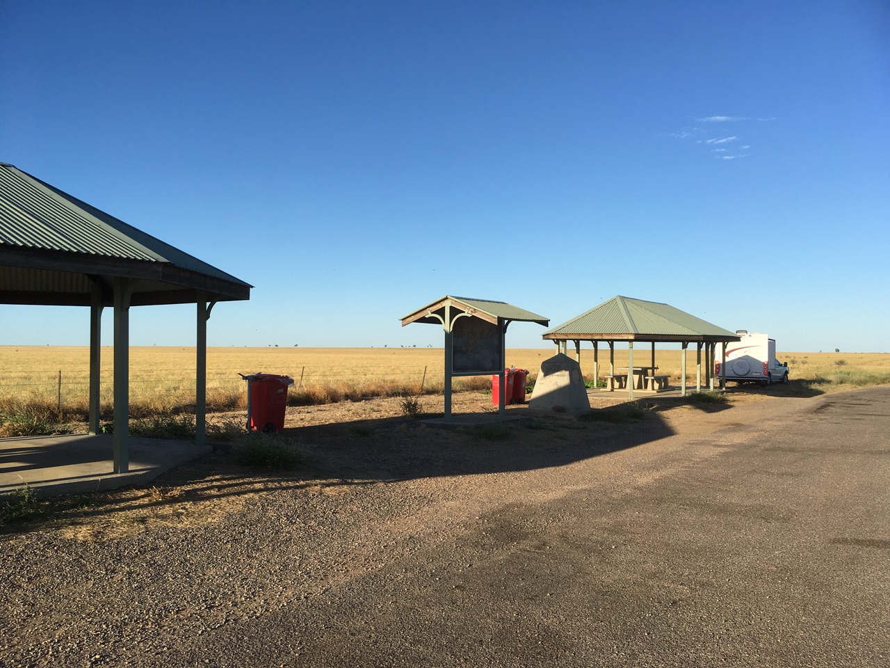 Roadside stop near Kynuna