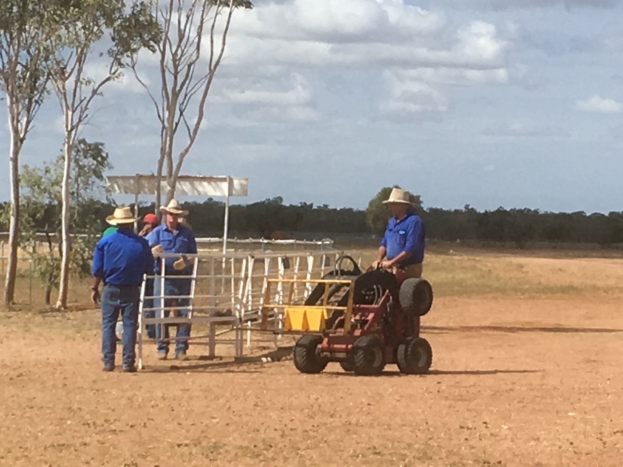 Assembling fences by committee