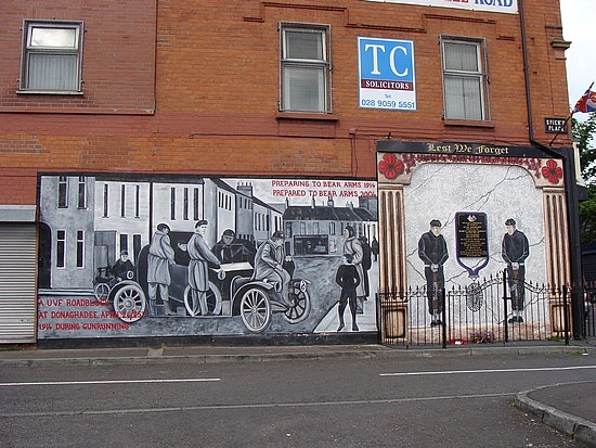 Loyalist Mural