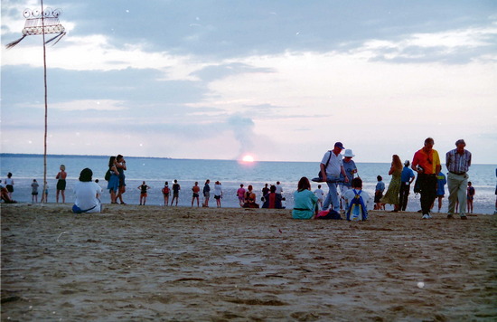 Sunset at Mindle Market